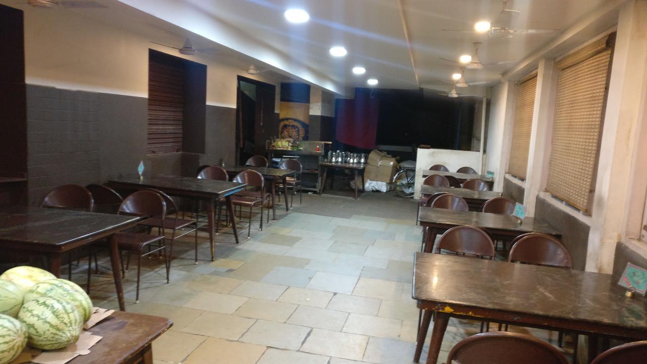 Ashok Bhavan Hotel Madurai Exterior foto
